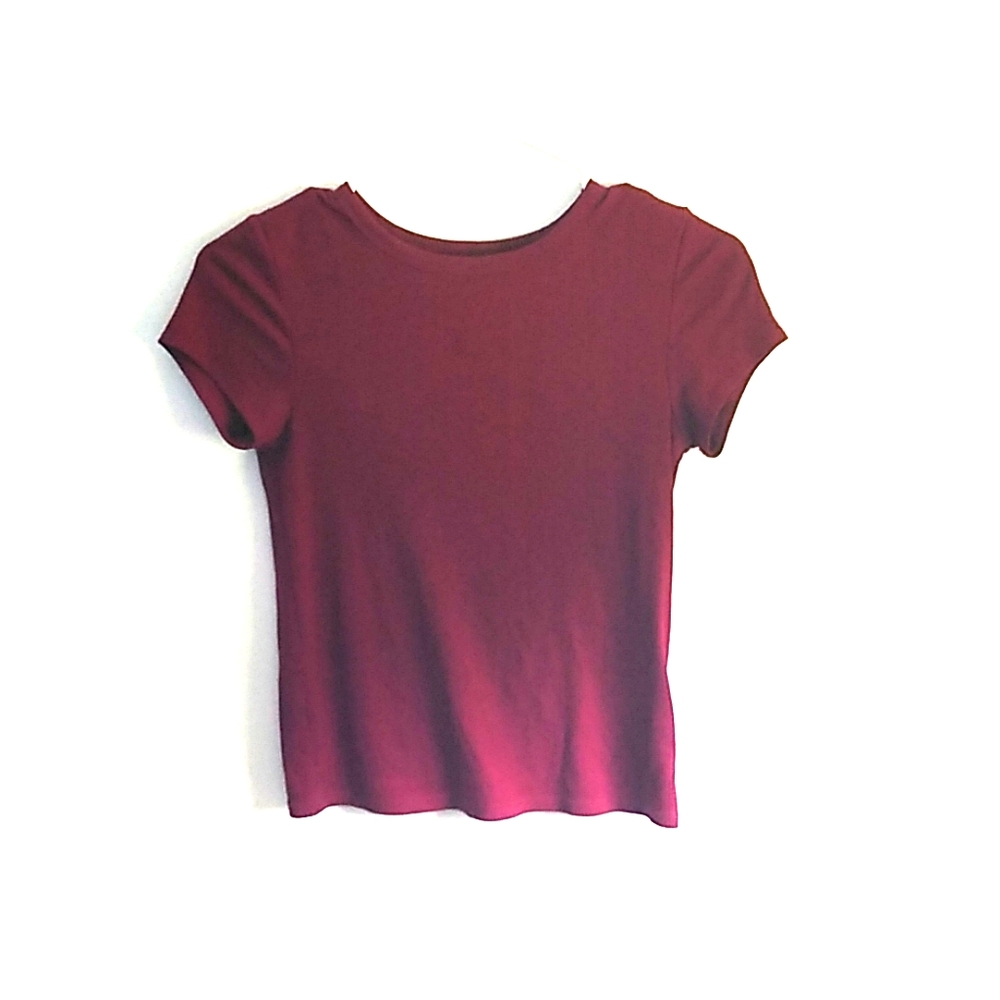 Maroon t-shirt